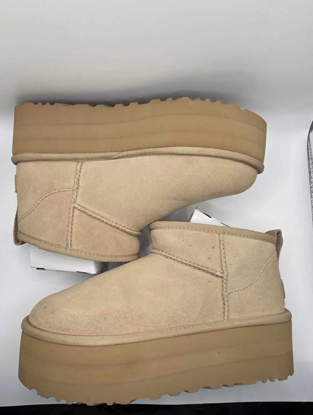 UGG Ultra Mini Platform Boot In Sand Womens Size 7 **see Pics